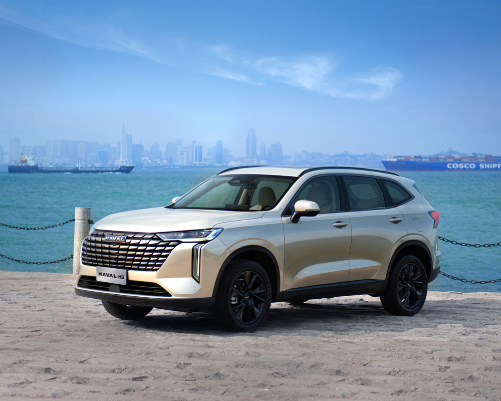 diseño interior NEW H6 HEV